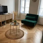 Le Bellifontain Proche Chateau - Insead - Grand Parquet