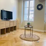 Appartamento Le Bellifontain Proche Chateau - Insead - Grand Parquet